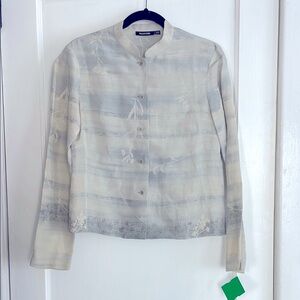 Emanuel Ungaro Button-Front Blouse with Mandarin Collar / neutral print